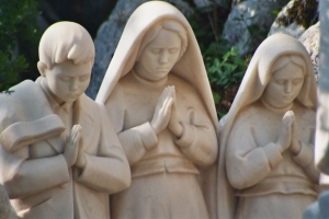 three shepherds of Fatima www.thecalltofatima.com